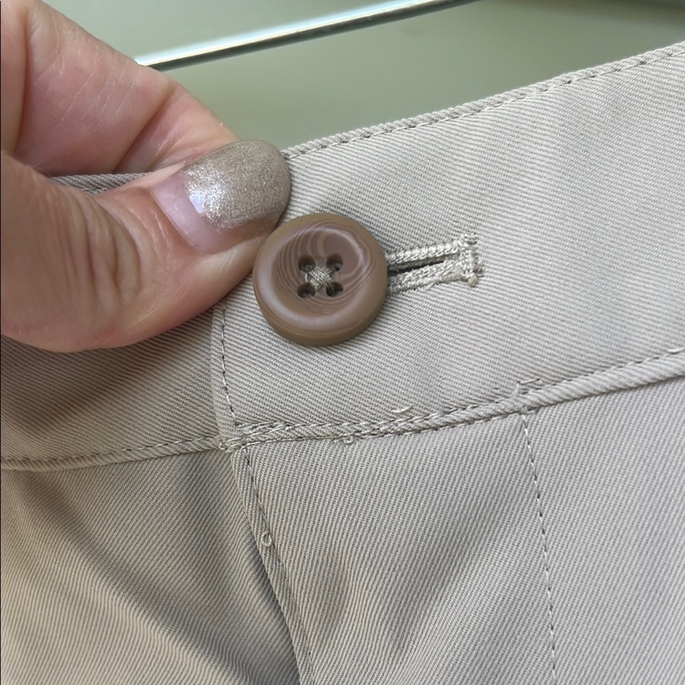 Izod Golf Men's Light Tan Flat Front Shorts - Picture 3 of 15